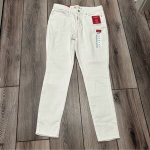 Levi's Women's Straight Leg White Jeans NWT Size 12M